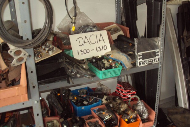 Dacia j alkatrszek eladk!