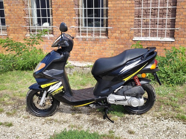 Daelim S-Five 50 2t superblack 70kmh
