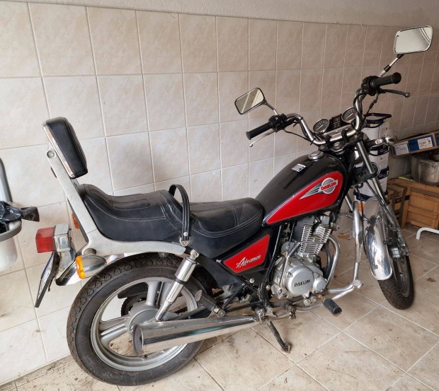 Daelim VC 125 F motorkerkpr elad! Friss mszakival!