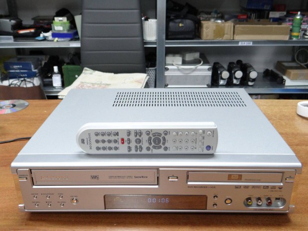 Daewoo DF-8100 VHS/DVD Recorder