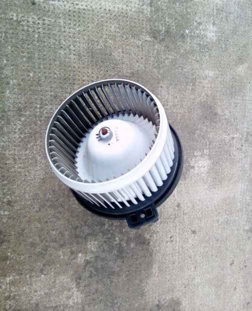 Daewoo Evanda f�t�motor ventil�tor