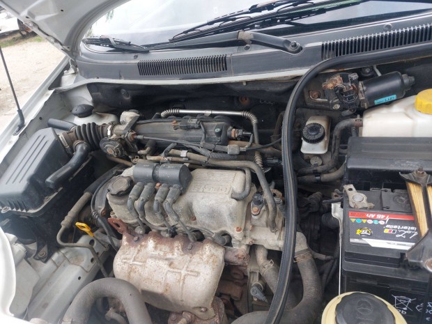Daewoo Kalos 1.2 komplett motor B12S