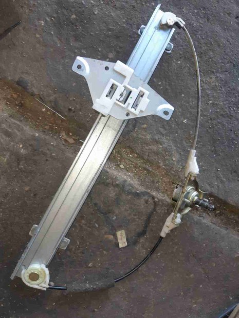 Daewoo Kalos Bal Hátsó Ablakemelő Szerkezet Mechanikus