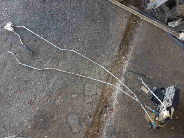 Daewoo Kalos Bal H�ts� Ajt� Z�rszerkezet + K�zpontiz�r Motor