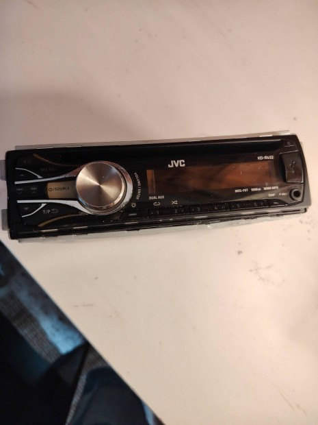 Daewoo Kalos JVC aut�hifi