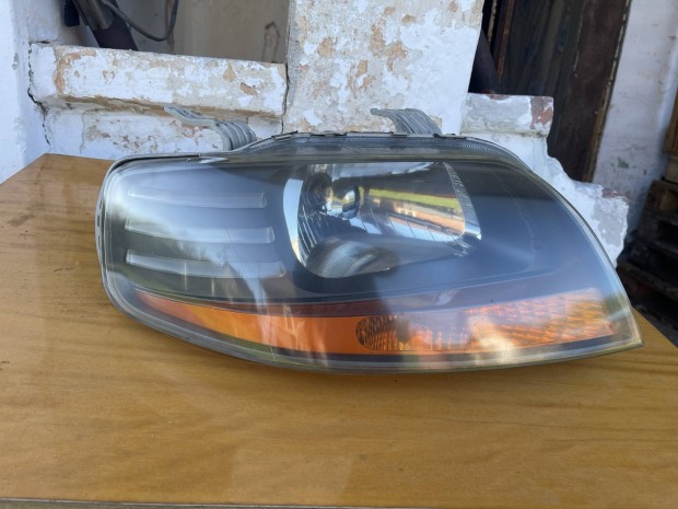 Daewoo Kalos Jobb első fényszóró