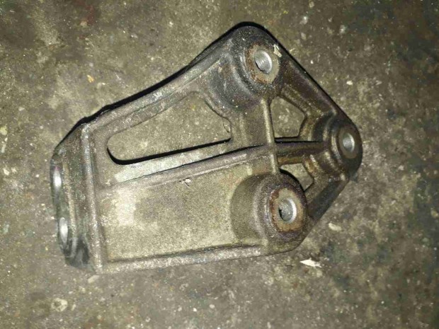 Daewoo Lanos Motortartó Bak