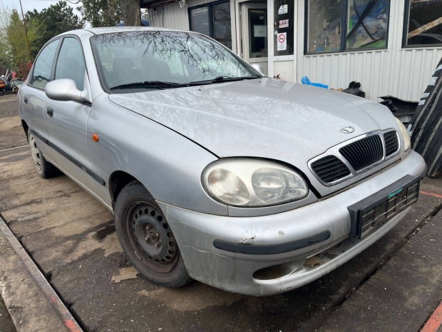 Daewoo Lanos (2000) 1.6i A16DMS Alkatr�szek #M3834
