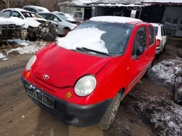 Daewoo Matiz 2 karossz�ria elemei piros