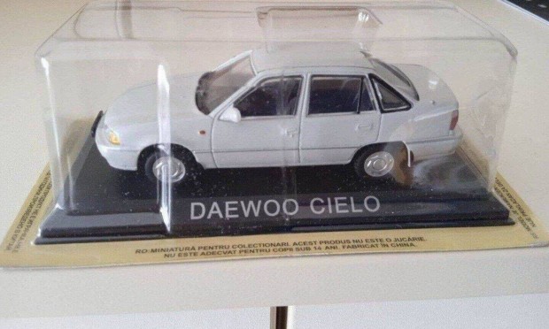 Daewoo Nexa (Celo) kisauto modell 1/43 Elad