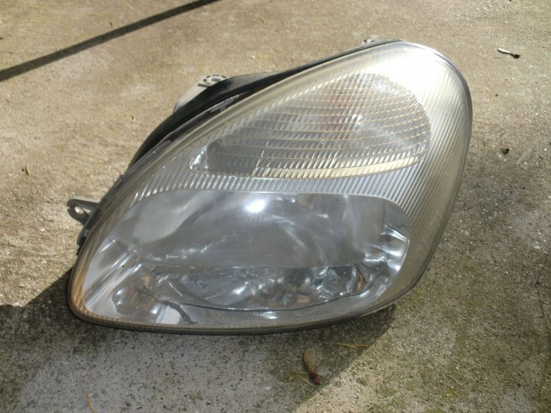 Daewoo Nubira 2003 SX bal els� l�mpatest