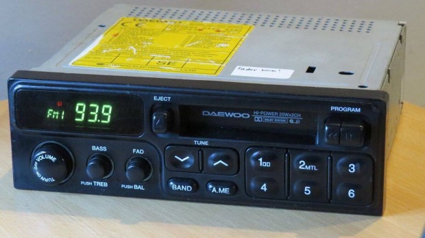Daewoo gyári rádió magnó autórádió fejegység