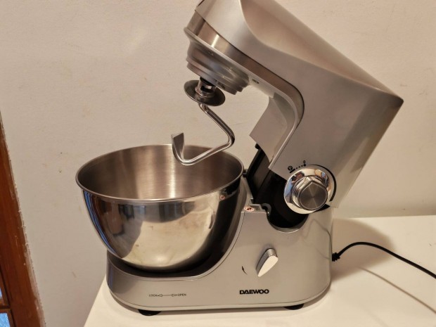 Daewoo multifunkcion�lis g�p, �j doboz�ban.