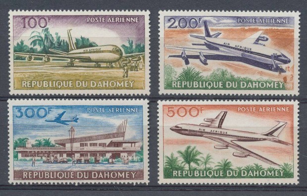 Dahomey Köztársaság Michel száma 222/25 hibátlan postai verde, rep