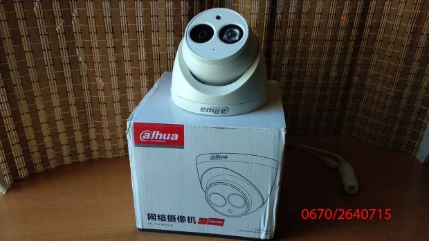 Dahua 4MP Dome IP Kamera mikrofonnal