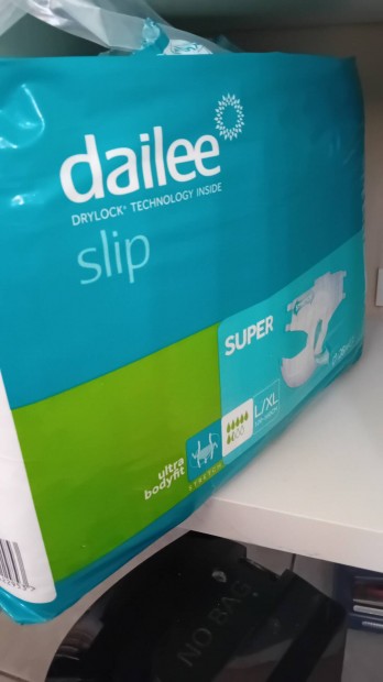 Daily slip super L-XL nadrgpelenka 24 db