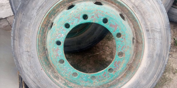 Daimler Monolex 22.5 colos teherautó felni