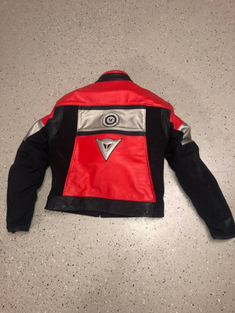 Dainese 52-es protektoros motoros kabát Szép állapotú! Ingyen posta!