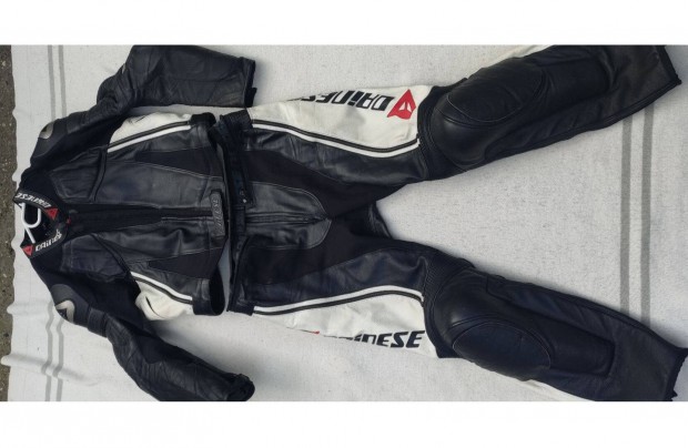 Dainese 58-as, bőr, motoros ruha eladó