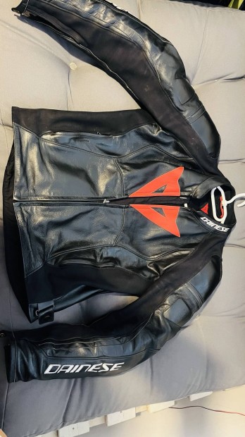 Dainese Nexus brkabt 52-es