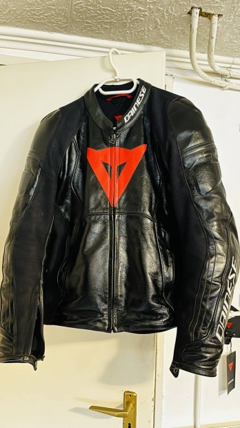 Dainese Nexus brkabt 52-es