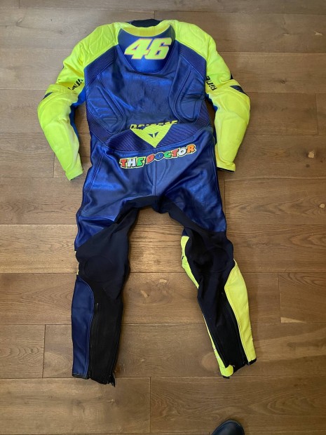 Dainese VR46 Valentino Rossi brruha 