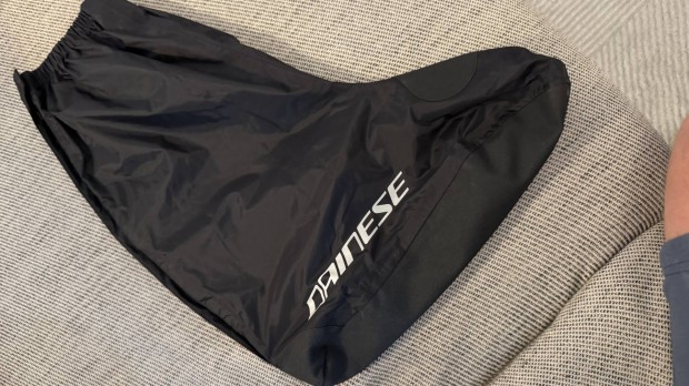 Dainese esővédő motoros csizmához