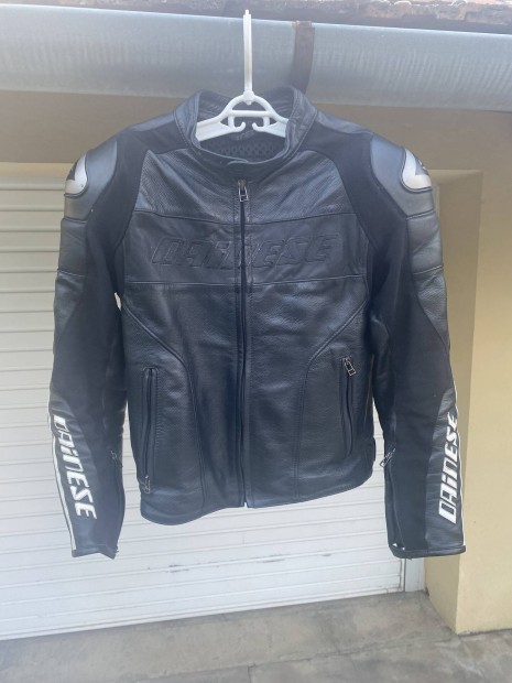 Dainese kétrészes motoros bőrruha