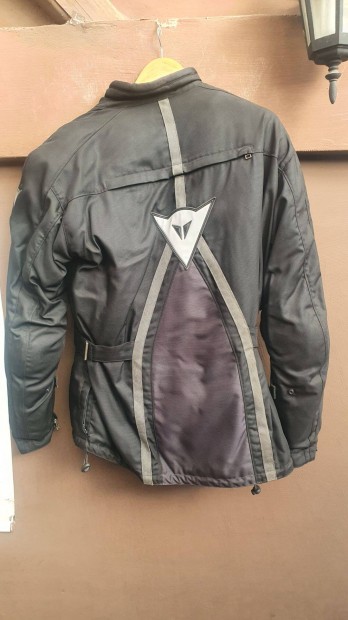 Dainese motoros kabát 48
