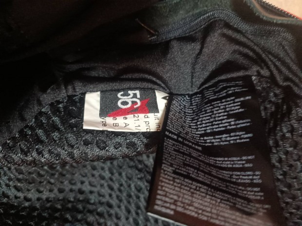 Dainese motoros ruhzat elad. 56-os.
