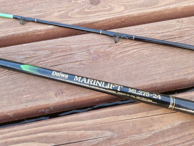 Daiwa Marinlift 240 horgszbot