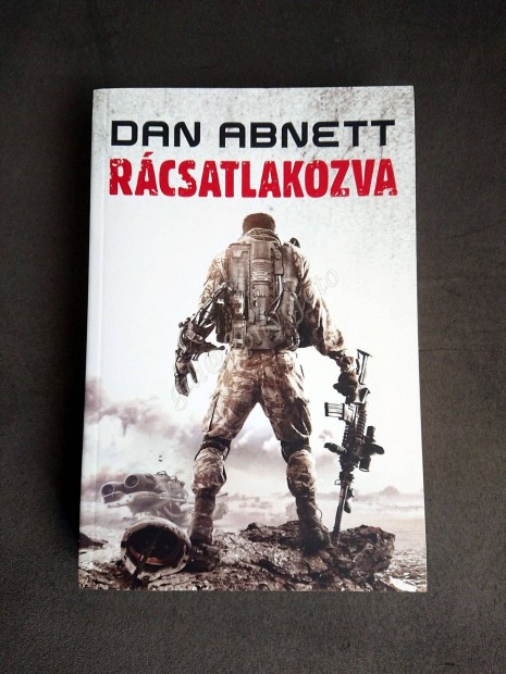 Dan Abnett: Rcsatlakozva (izgalmas sci.fi knyv