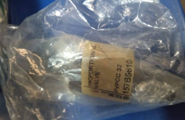 Danfoss PVG 32 k�zi elz�r�