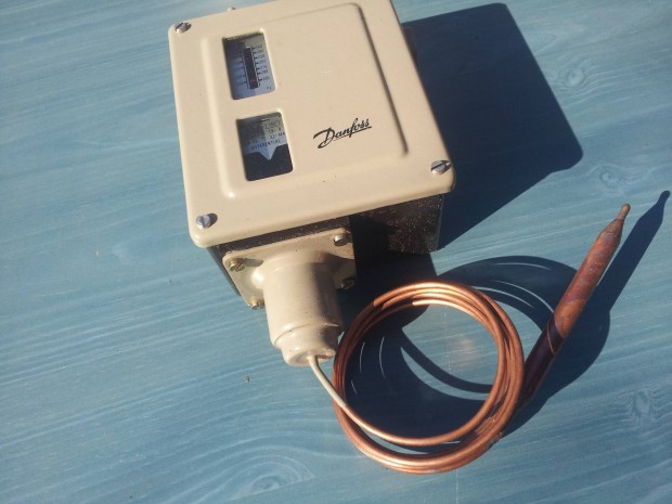 Danfoss RT 107 thermostat