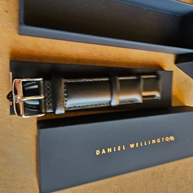 Daniel Wellington szj j dobozos br