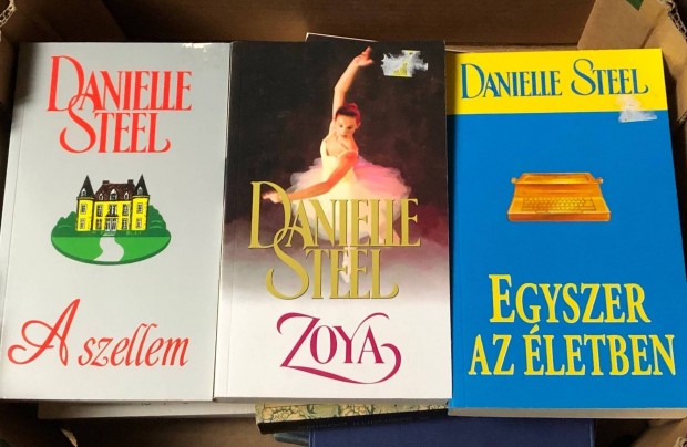 Danielle Steel knyvgyjtemny