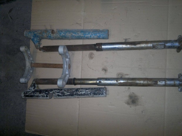 Danuvia 125 els lengscsillapito