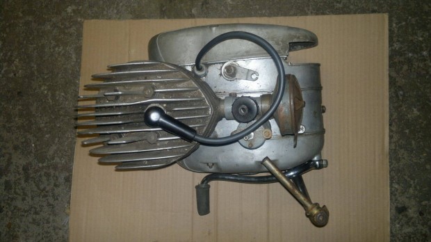 Danuvia 125 motorblokk