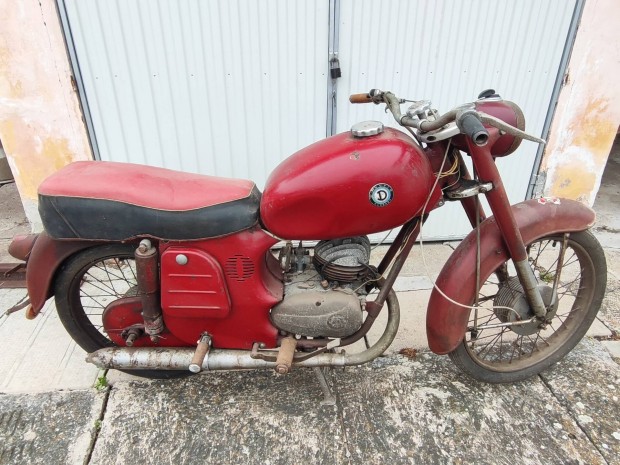 Danuvia 1960/3 havi 