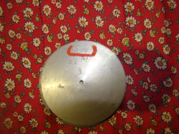 Danuvia dugatty� csapszeggel