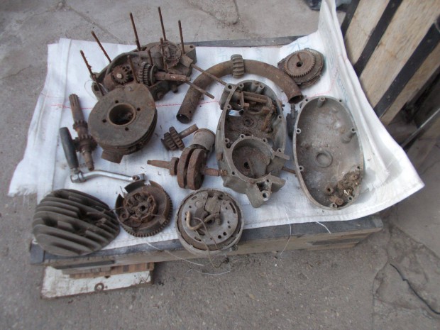 Danuvia motor alkatrszek