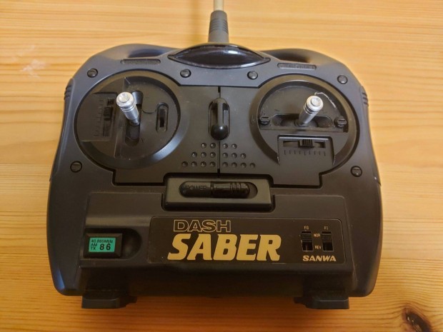 Dash Saber RC modell tvirnyt