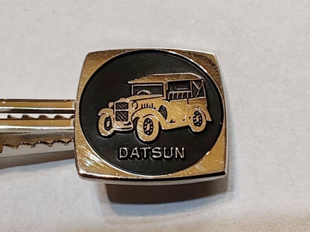 Datsun nyakkendt