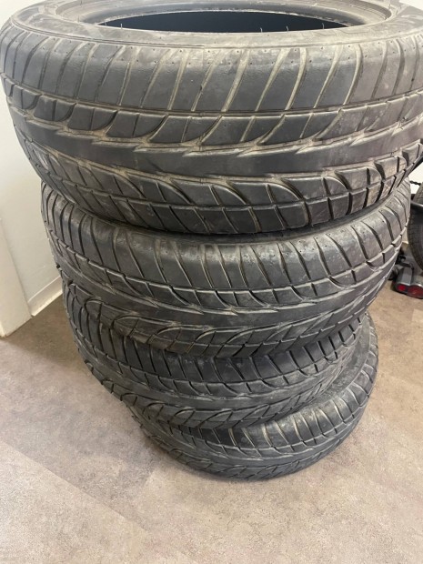 Dayton ny�ri gumi 205/55 R16