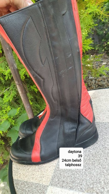 Daytona csizma 39