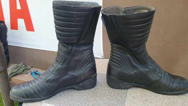 Daytona csizma 43 méret
