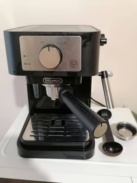 De'Longhi EC230.BK Stilosa