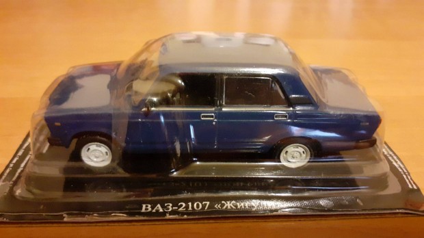 Deagostini 1:43 1/43 Lada VAZ 2107 Zsiguli