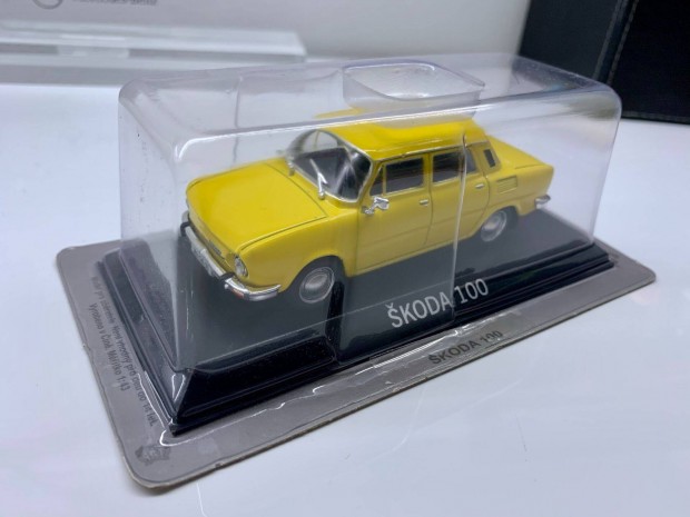 Deagostini 1:43 1/43 Skoda 100 autmodell