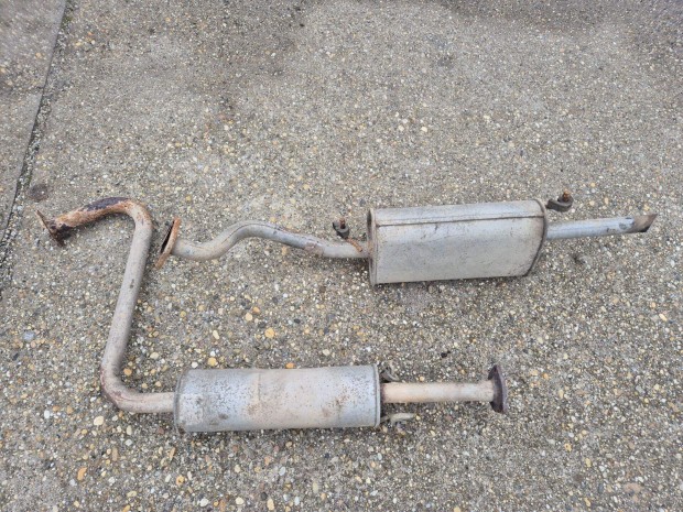 Deawoo Lanos Sedan K�z�ps� �s h�ts� kipufog� dob